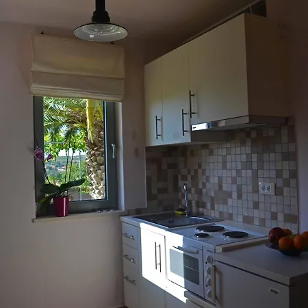 Casa Muraglia Studio/studio Under Castle Apartment Travliata